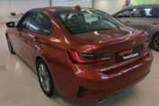 BMW Seria 3 318i Sport Line