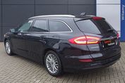 Ford Mondeo 2.0 Hybrid Titanium