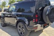 Land Rover Defender 90 D250 X-Dynamic SE