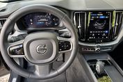 Volvo XC60 B4 B Plus Dark