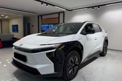 Toyota bZ4X Style EV AWD