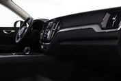 Volvo XC60 T6 Plug-In Hybrid AWD Plus Dark