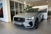 Volvo XC60 B5 AWD Plus Dark