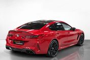 BMW Seria 8 M8