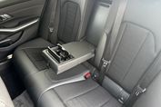 BMW Seria 3 320i Sport Line aut