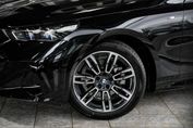 BMW Seria 5 Touring 540d xDrive M Sport