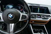 BMW Seria 3 330i M Sport sport-aut