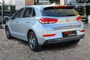 Hyundai i30 1.5 T-GDI Smart DCT