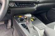 Lexus UX 300h Business