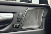 Volvo XC60 B5 B AWD Plus Dark