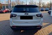 Jeep Compass Summit 1.5 T4 mHEV FWD DCT