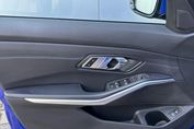 BMW Seria 3 320d xDrive M Sport sport-aut