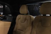 Volvo XC90 T8 AWD Plug-In Hybrid Plus Dark 7os aut