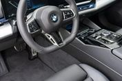 BMW Seria 5 Touring 520d xDrive M Sport