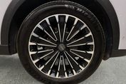Omoda 9 1.5 Super Hybrid AWD