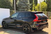 Volvo XC60 B5 B AWD Plus Black Edition aut