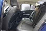 BMW Seria 3 318d