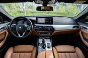 BMW Seria 5 520d xDrive M Sport sport-aut