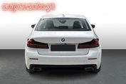 BMW Seria 5 520i mHEV