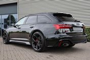 Audi A6 RS6 TFSI quattro Performance Avant