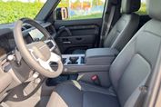Land Rover Defender 110 D250 mHEV X-Dynamic SE