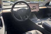 Tesla Model 3 Standard Range Plus