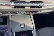 DS DS4 Cross Trocadero1.5 BlueHDI AT