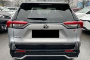 Toyota RAV4 GR Sport 2.5 Hybrid Dynamic Force