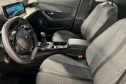 Peugeot 2008 ALLURE 1.2 PureTech