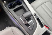 Audi A4 35 TFSI S Line
