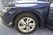 Volkswagen Golf TSI EVO Life