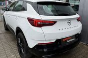 Opel Grandland X 1.2 T aut