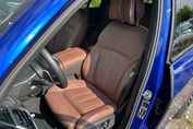 BMW X5 M60i