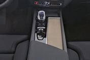 Volvo XC60 B5 B AWD Plus Dark