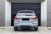 Volvo XC60 B5 B AWD Ultra Dark