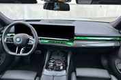 BMW Seria 5 Touring 540d xDrive M Sport