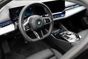 BMW Seria 5 Touring 520d xDrive M Sport