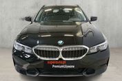BMW Seria 3 Touring 320d Sport Line