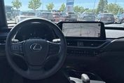Lexus UX 300h F Sport Design Hybrid Dynamic Force