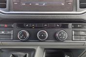 Volkswagen Crafter L4H2 Zabudowa brygadowa AT