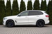 BMW X5 M50d