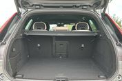 Volvo XC60 B5 AWD Plus Dark