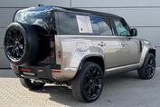 Land Rover Defender 110 P635 V8 mHEV Octa