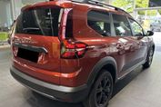 Dacia Jogger Extreme 5-miejsc 1.6 Full Hybrid