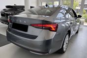 Skoda Octavia Edition 130 Selection 1.5 TSI mHEV DSG
