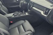 Volvo V60 B4 Plus Dark
