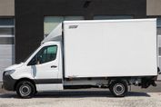 Mercedes Sprinter 316 Kontener + Winda