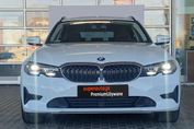 BMW Seria 3 318i Advantage aut