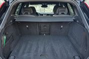 Volvo XC60 B5 B AWD Plus Dark