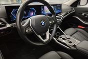 BMW Seria 3 Touring 320d xDrive